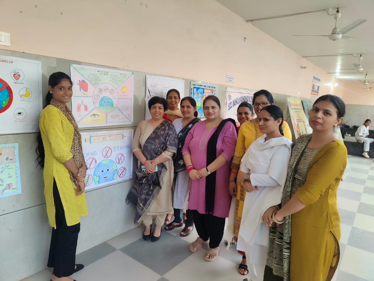 नशा मुक्ति भारत अभियान  *पोस्टर मेकिंग प्रतियोगिता* 12.09.2025 Red cross/red ribbon
